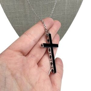 New FaithHeart Black & Silver Latin Cross Cable Chain Necklace